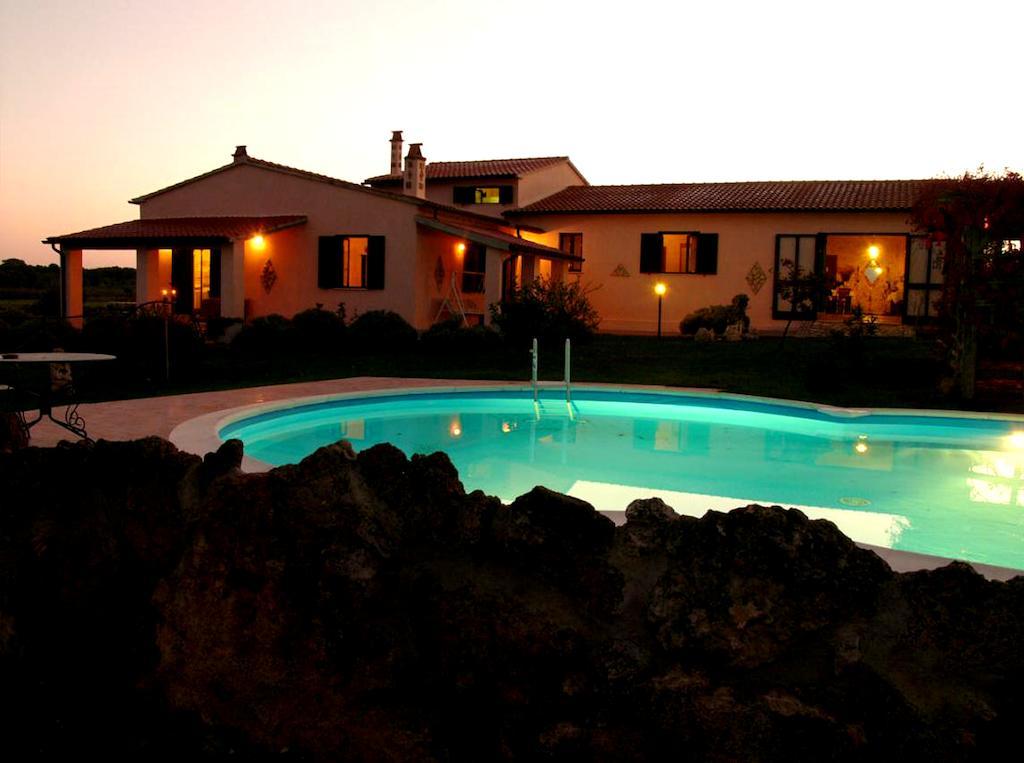 Agriturismo Il Grillo Parlante Pitigliano Eksteriør bilde